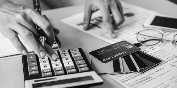 Derecho Concursal / Segunda Oportunidad / Abogados Deudas Aguas de Busot · Reunificar / Reunificación de Deudas Tarjetas de Crédito / VISA